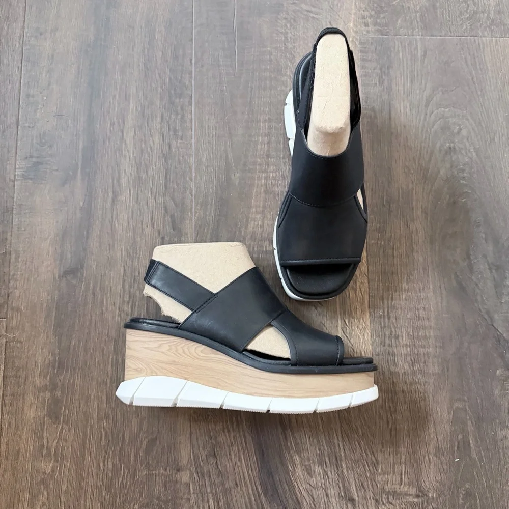 NIB Sorel Joanie III Slingback Leather Sandal | Black/White | Size 7 - Picture 7 of 12